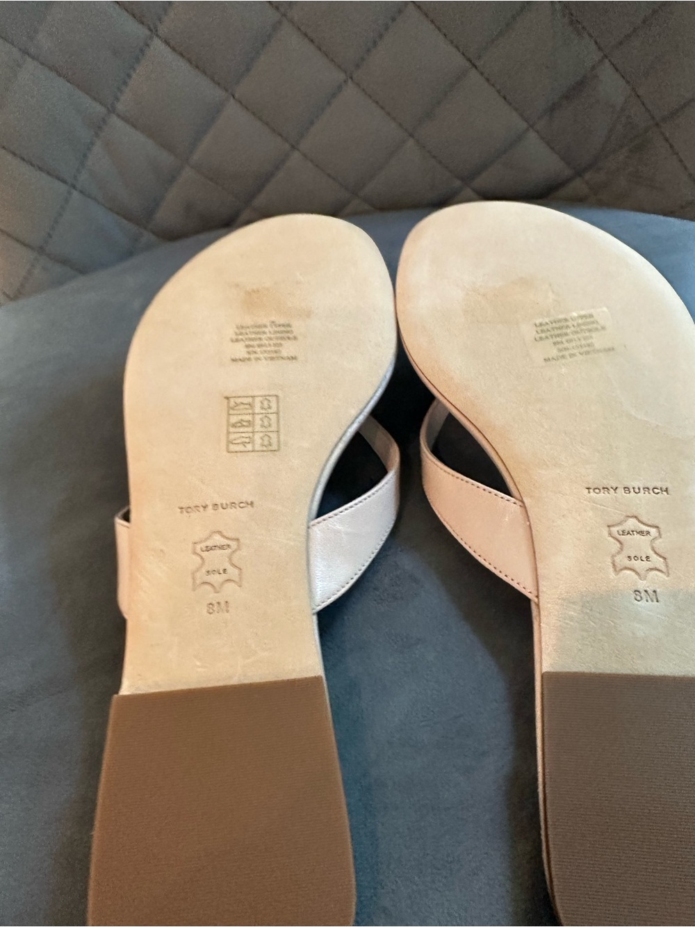 Tory Burch Shell Pink Classic Flip Flop Leather Thong Sandals NWT - Picture 5 of 6